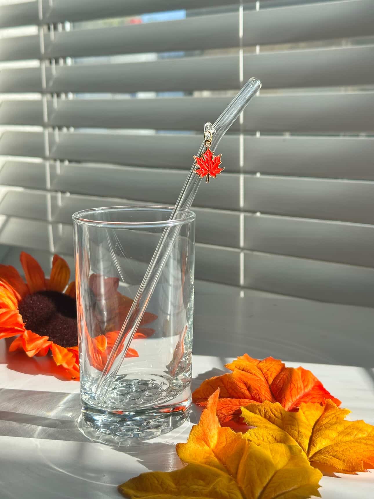 Maple Leaf Charm Glass Straw