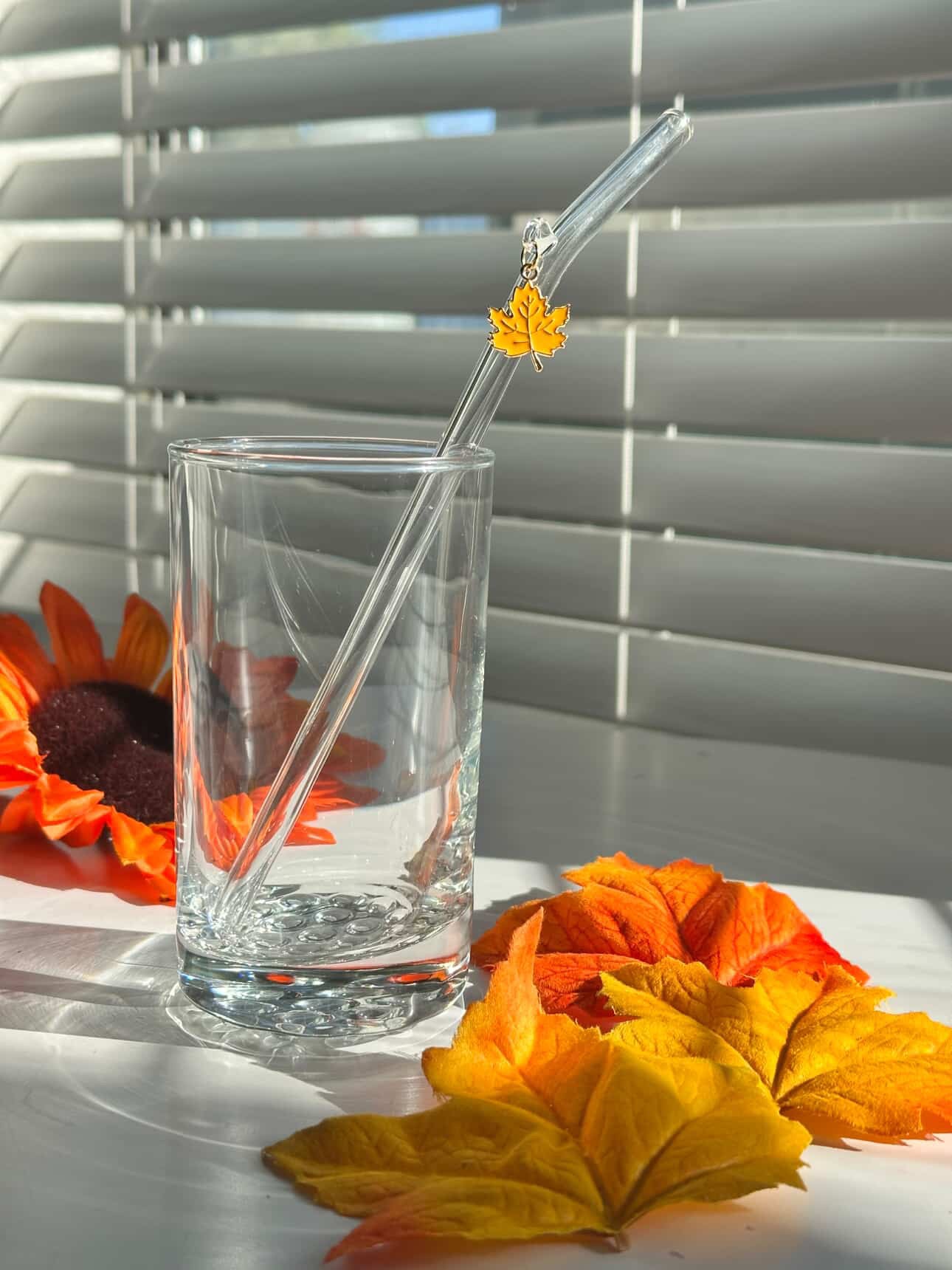 Maple Leaf Charm Glass Straw