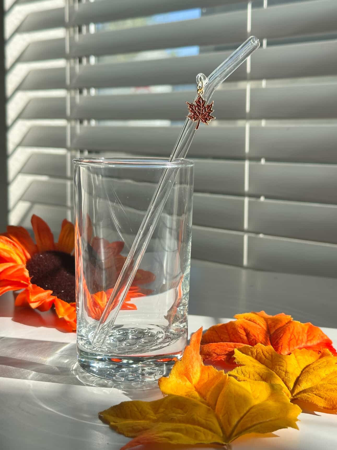 Maple Leaf Charm Glass Straw