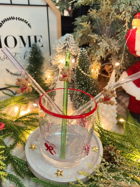 Rudolph the Red Nosed Reindeer Glass Straw